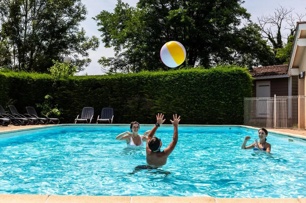 Отель Le Domaine Du Cedre Rivieres  Rivieres (Tarn)
